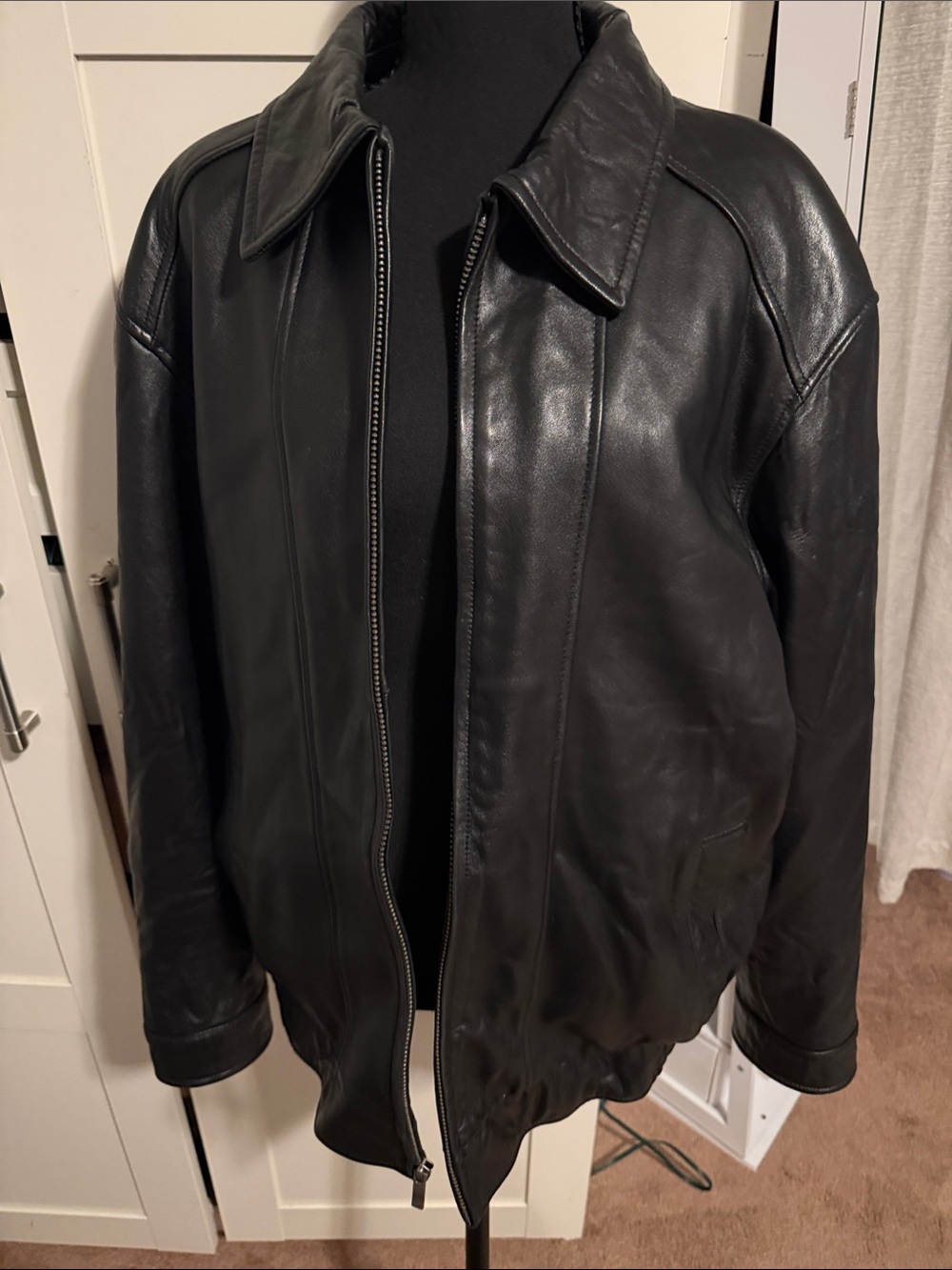 Men's Black Leather Zip Bomber Jacket